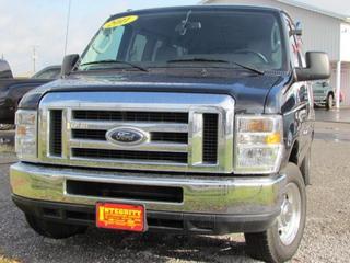 Ford Econoline Wagon 2011 photo 5