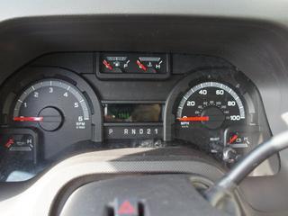 Ford Econoline Wagon 2011 photo 3