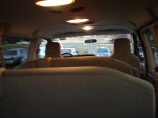 Ford Econoline Wagon 2011 photo 4