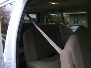 Ford Econoline Wagon 2011 photo 4