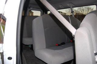 Ford Econoline Wagon 2011 photo 3