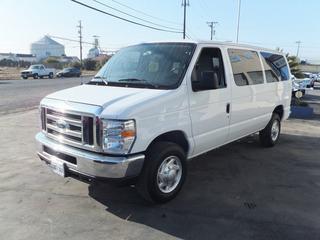 Ford Econoline Wagon 2011 photo 1