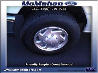 Ford Econoline Wagon 2011 photo 5