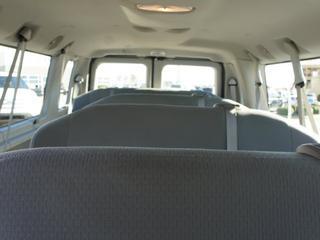 Ford Econoline Wagon 2011 photo 2