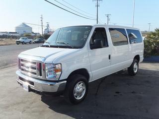 Ford Econoline Wagon 2011 photo 1