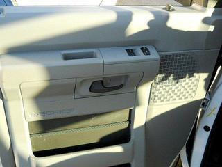 Ford Econoline Wagon 2011 photo 1