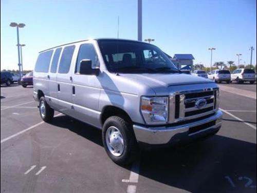 Ford Econoline Wagon GT Deluxe Bullitt Other