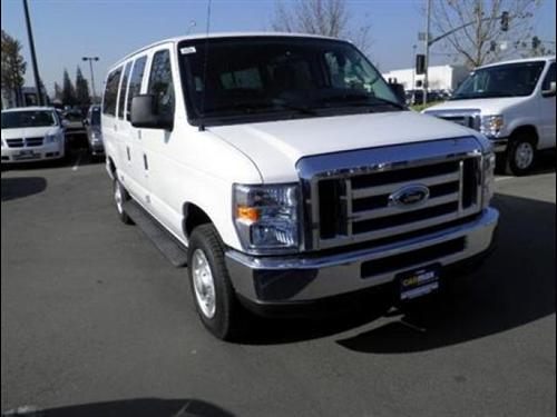 Ford Econoline Wagon GT Deluxe Bullitt Other