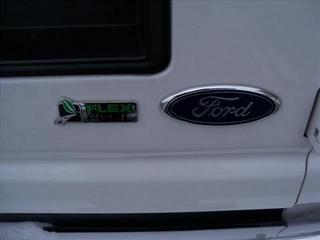 Ford Econoline Wagon 2011 photo 1