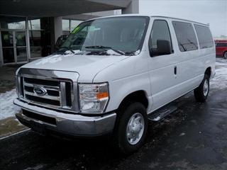 Ford Econoline Wagon 2011 photo 4