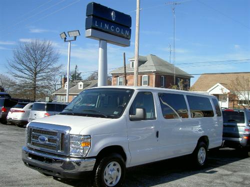 Ford Econoline Wagon GT Deluxe Bullitt Other