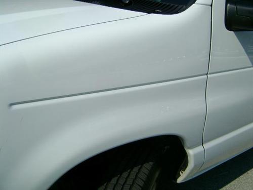 Ford Econoline Wagon 2011 photo 5