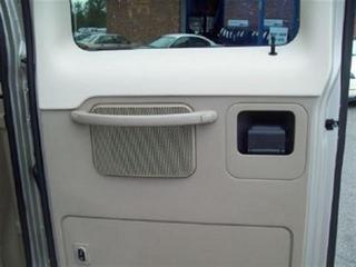 Ford Econoline Wagon 2011 photo 1