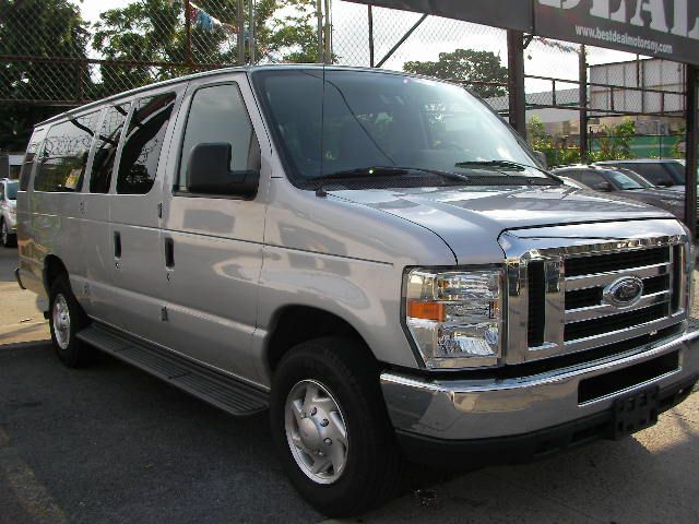 Ford Econoline Wagon Z71, 4X4, LS, XCAB Passenger Van