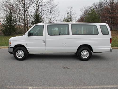 Ford Econoline Wagon GT Deluxe Bullitt Other