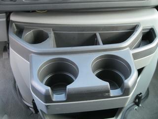 Ford Econoline Wagon 2011 photo 5