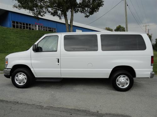 Ford Econoline Wagon GT Deluxe Bullitt Other