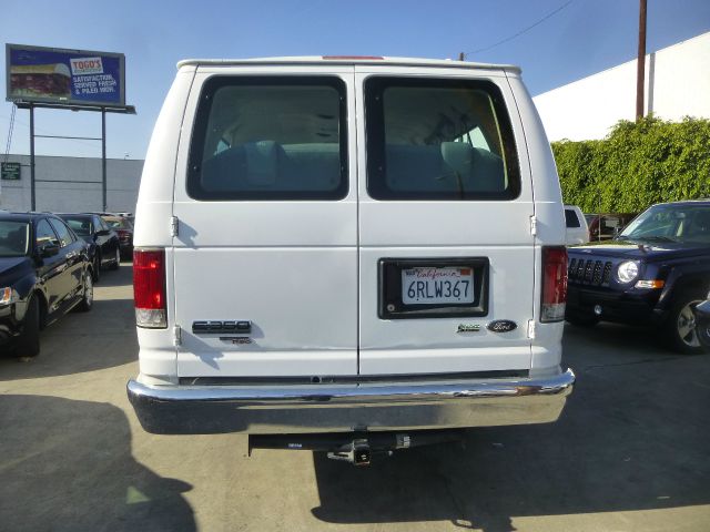 Ford Econoline Wagon Z71, 4X4, LS, XCAB Passenger Van