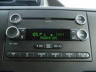 Ford Econoline Wagon 2011 photo 3