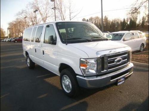 Ford Econoline Wagon GT Deluxe Bullitt Other