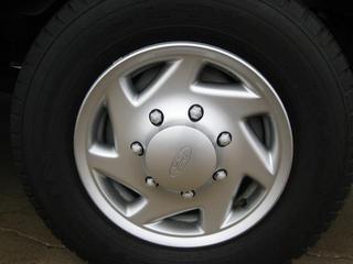 Ford Econoline Wagon 2011 photo 5