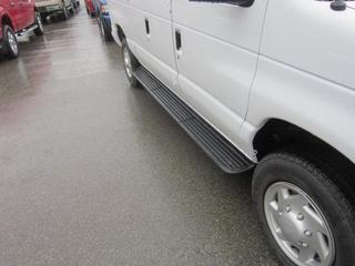 Ford Econoline Wagon 2011 photo 1