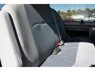 Ford Econoline Wagon 2011 photo 4