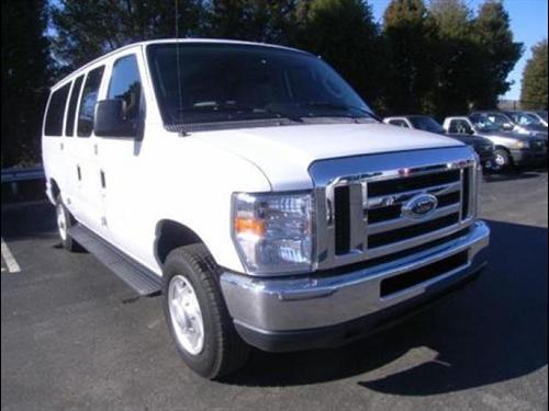 Ford Econoline Wagon GT Deluxe Bullitt Other