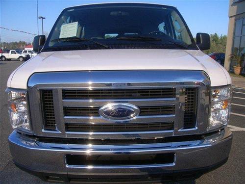 Ford Econoline Wagon GT Deluxe Bullitt Other