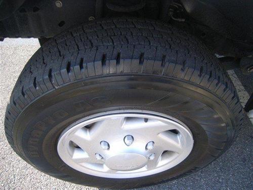 Ford Econoline Wagon 2011 photo 5