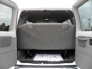 Ford Econoline Wagon 2011 photo 3