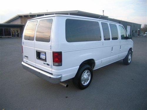 Ford Econoline Wagon GT Deluxe Bullitt Other