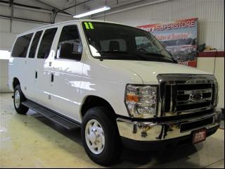 Ford Econoline Wagon 2011 photo 1