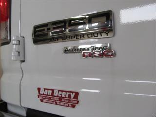 Ford Econoline Wagon 2011 photo 5