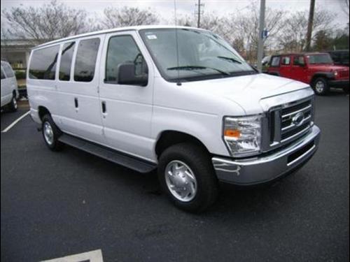 Ford Econoline Wagon GT Deluxe Bullitt Other