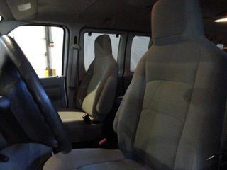 Ford Econoline Wagon 2011 photo 3