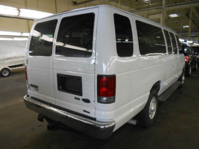 Ford Econoline Wagon Z71, 4X4, LS, XCAB Passenger Van