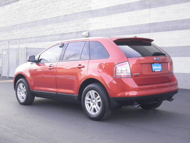 Ford Edge 2007 photo 2