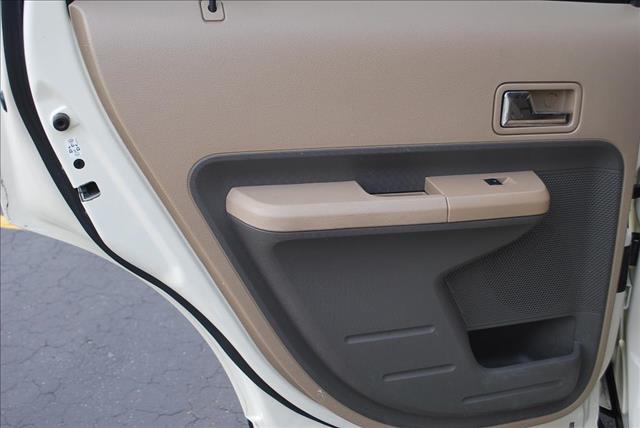 Ford Edge 2007 photo 16