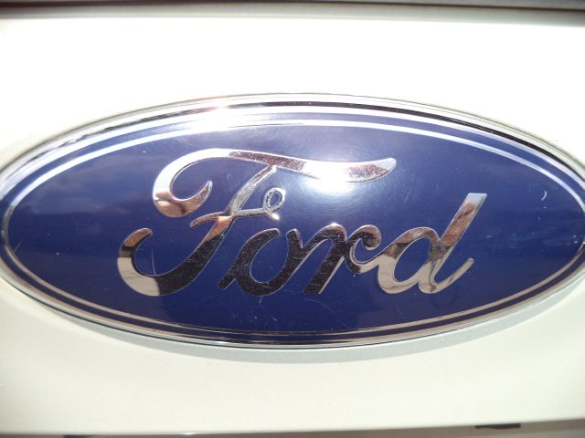 Ford Edge 2007 photo 2