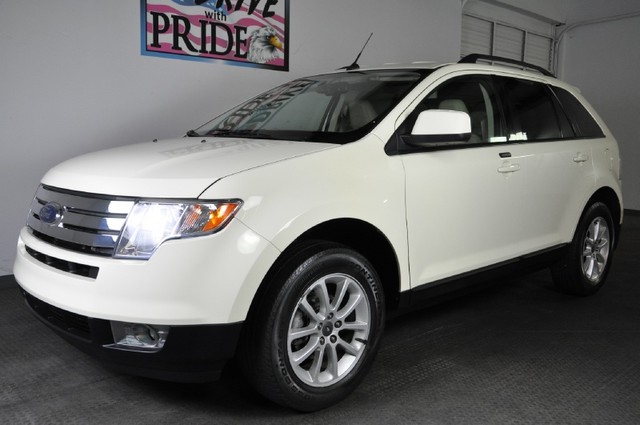 Ford Edge 2007 photo 2