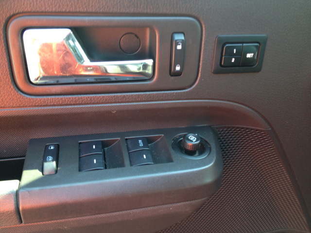 Ford Edge Sportside SUV