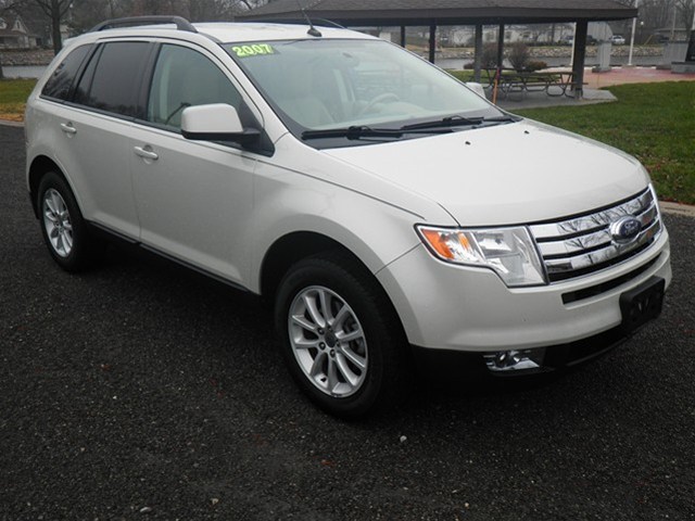 Ford Edge 2007 photo 2