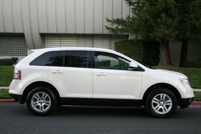 Ford Edge 2008 photo 1