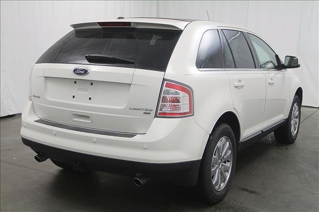 Ford Edge SLT 25 SUV