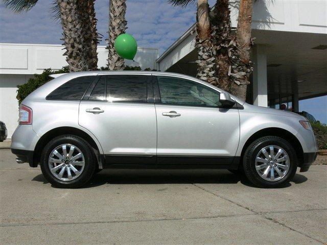 Ford Edge 5XT Sport Utility