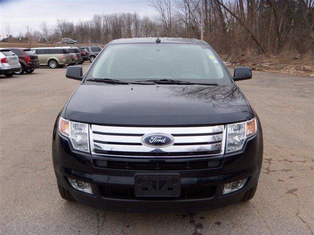 Ford Edge 5XT Sport Utility