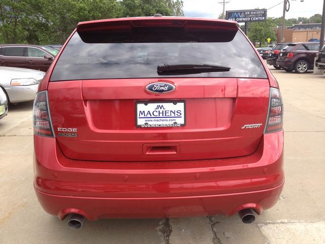Ford Edge 2010 photo 17