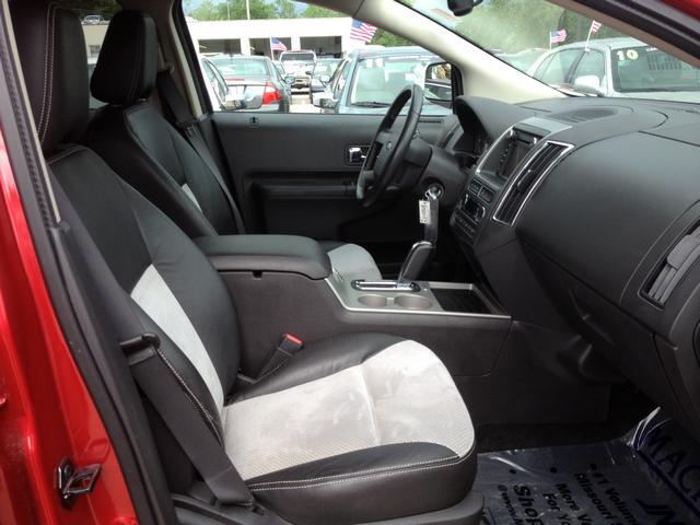 Ford Edge 2010 photo 2