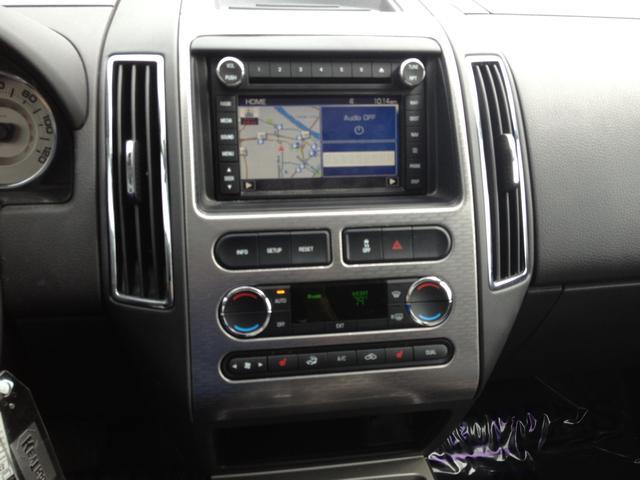 Ford Edge 2010 photo 8